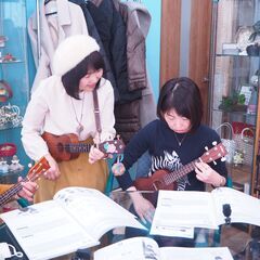 1回完結で気楽に楽しも♪はじめてさんのウクレレ教室の画像