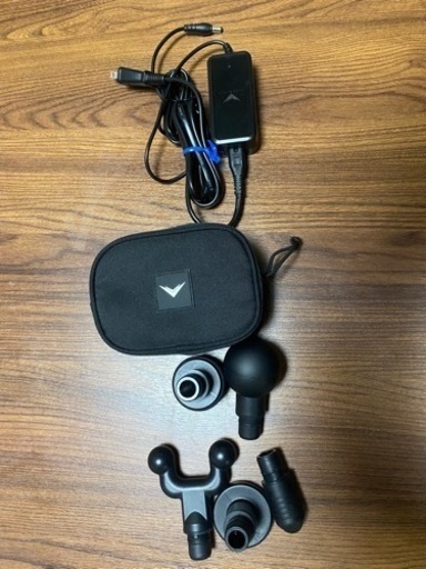 【最終値下げ！】HYPERICE HYPERVOLT PLUS BLUETOOTH BLACK