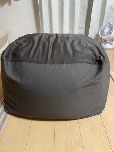 無印良品　どデカいクッション　カバー付き