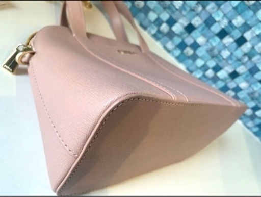 FURLA バッグ