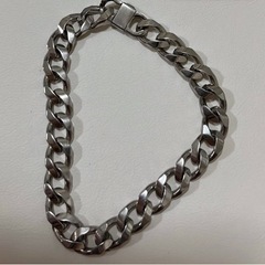 ウィメンズ　シルバー　ブレスレット