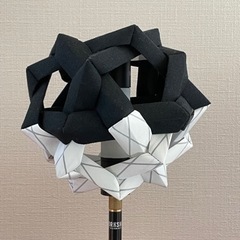 ランプシェード　黒と白