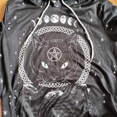 新品未使用 病みかわ パーカー