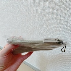 レザータッチのハンドバッグ　おまけ付きの画像