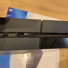 プレイステーション4 CUH-1100の画像