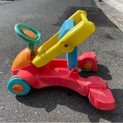 子供用　乗用玩具　足けり車　手押し車の画像