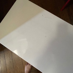 白い棚　机　エナメルっぽいの画像