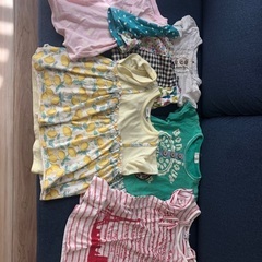 Tシャツ　サイズ100くらあ