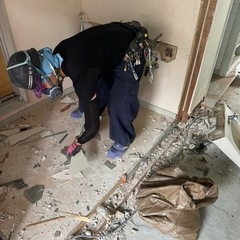 草加、八潮、足立区、墨田区の方必見！①ストレス発散！解体工！(未経験大歓迎)②解体現場の簡単な掃除、片付け、搬出！！の画像