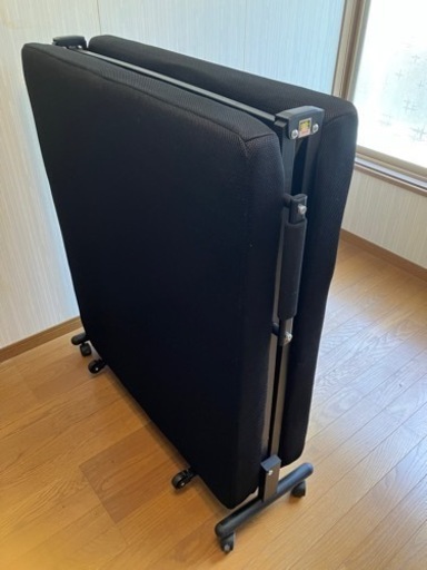 折りたたみベッド　シングル