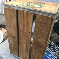 ヴィンテージ木箱　プーキーウーギーの画像