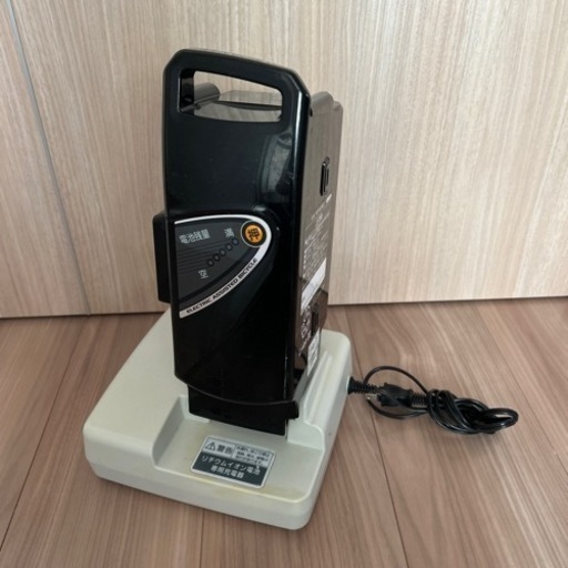 バッテリー 充電器 自転車