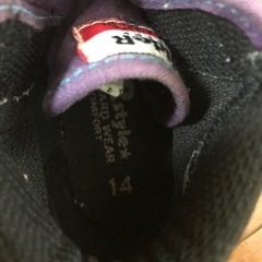 ベビー　紫　スニーカー　14cmの画像