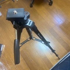 カメラ三脚の画像