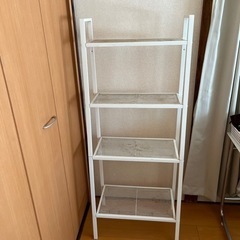 決まりましたIKEA レールベリ　シェルフユニット　白　スチール...