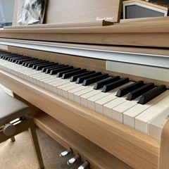 中古美品　木製鍵盤KAWAI  電子ピアノ　CA48 LO 2018
年製の画像