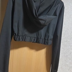 SHEIN 夏用 パーカー XSの画像