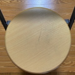 折り畳み椅子の画像