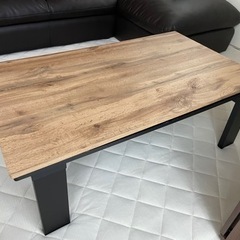 こたつテーブルの画像