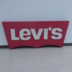 特大！ LEVI'S 看板