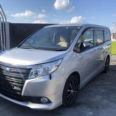 ノア　ハイブリッド　２０１４　車検　２年　走行距離：　92646...
