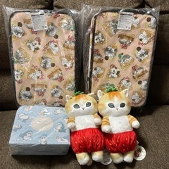 モフサンド　キャリーケース　トランク入りマグカップ　ぬいぐるみ