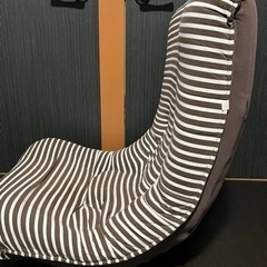 回転座椅子？？カバー付きの画像