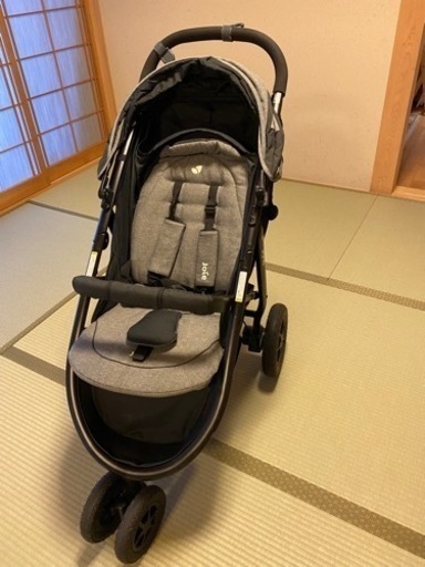 受け渡し決まりました　JOIE三輪ベビーカー　美品