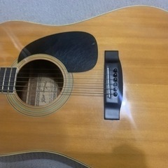 アコースティックギターの画像