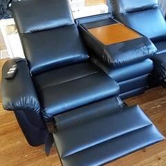 電動リクライニングソファの画像