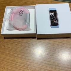 【商談終了】スマートウォッチ　色ピンク（通販サイトにて購入）の画像