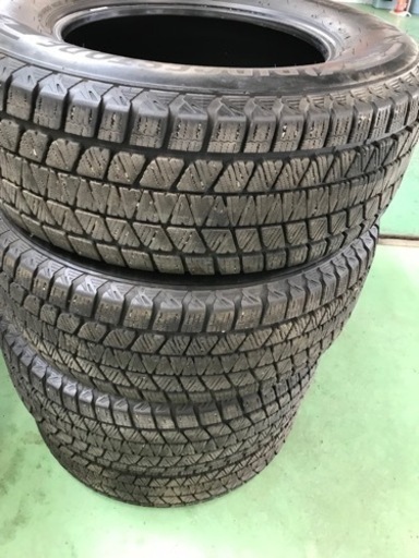 265／６５Ｒ１７　BS  DM-V3  スタッドレス