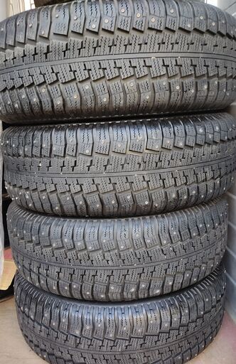 お取引中につき　225/60R16 PIRELLI フルピン4本 