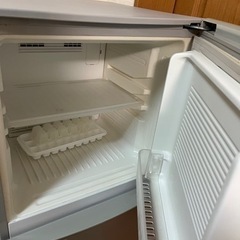 冷蔵庫の画像