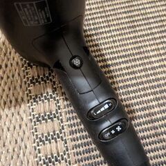 箱付き サロニア SALONIA SL007 エクストラ モイストイオンドライヤーの画像