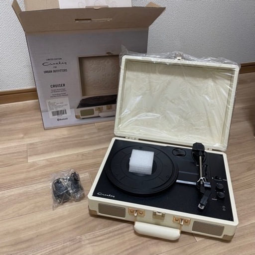 CROSLEY レコードプレーヤー 限定版 URBAN OUTFITTERS