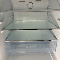 Hisense(ハイセンス) 135l 冷蔵庫　2022年製の画像