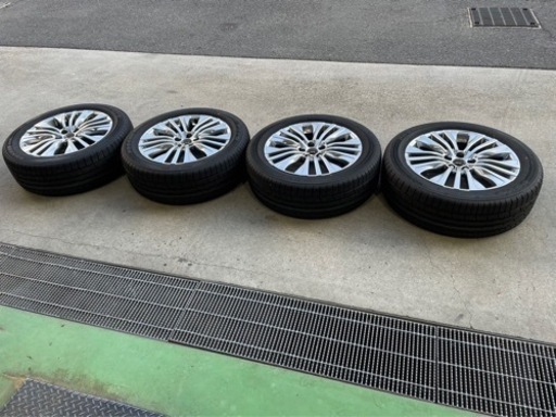 ハリアー純正ホイール　19インチ　新車外し