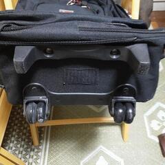 コディアックKODIAKのコロコロリュック両用バックパックリュックですの画像
