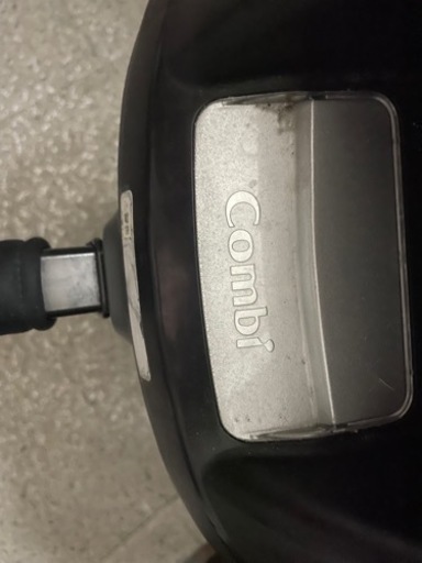 combi チャイルドシート