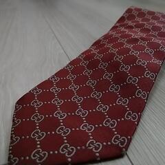 美品 GUCCI グッチ ネクタイ シルク 赤 レッド ワインレッド ビジネス スーツ ブランド の画像