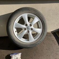 予定者決まりました。215 60 17 エスティマハイブリッド　純正