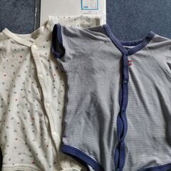 新生児　50～60　70　ロンパース　４着セットの画像