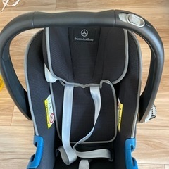 ベンツ　チャイルドシートの画像