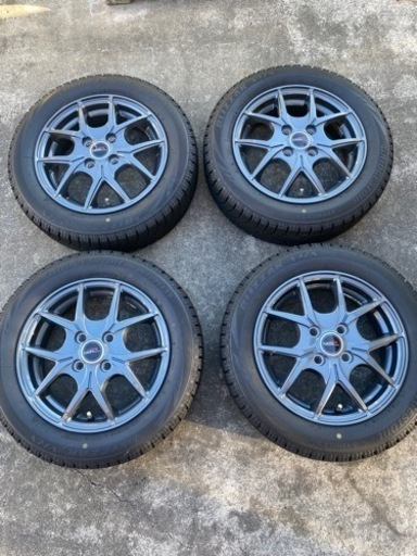 ホイール付きスタッドレスタイヤ