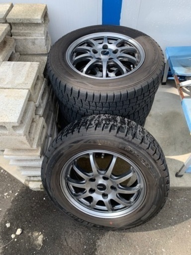 195/65/15スタッドレス　バリ山