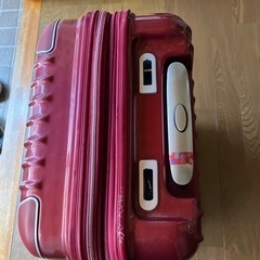 取っ手なしキャリーの画像