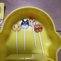 アンパンマン♡お弁当箱＆ピックセットの画像