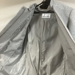 コート　mサイズの画像