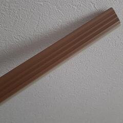 階段滑り止めスベラーズ 茶 新品未使用 1本の画像